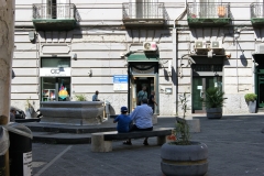 Piazza Carlo Troya e Fontana della Pietra del Pesce