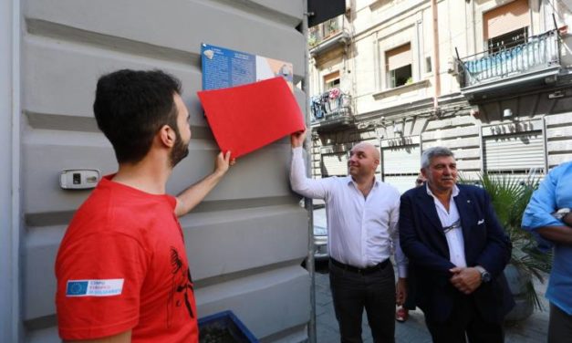 Targhe storiche al Borgo Orefici